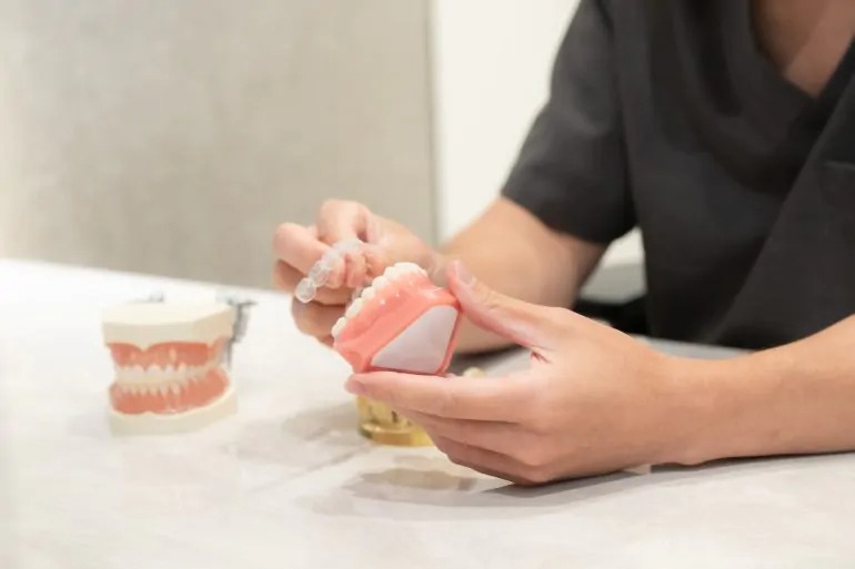 子どもの矯正治療は、いつ始めるのが良い？