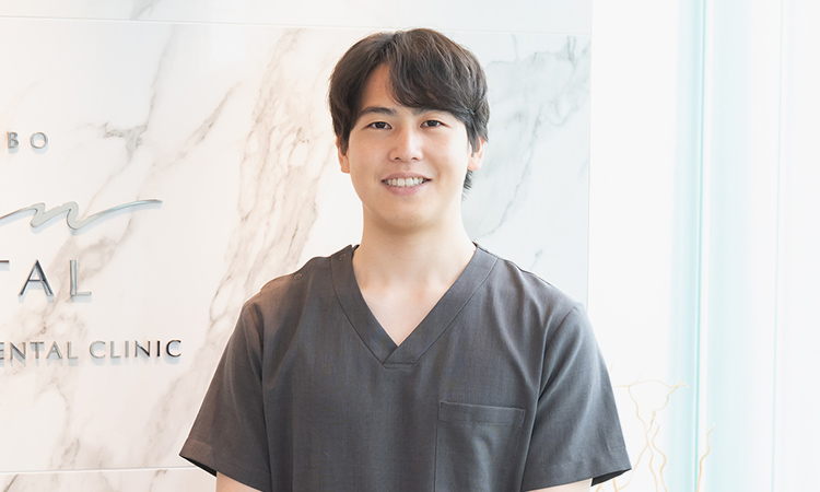 歯科医師 土居 京悟